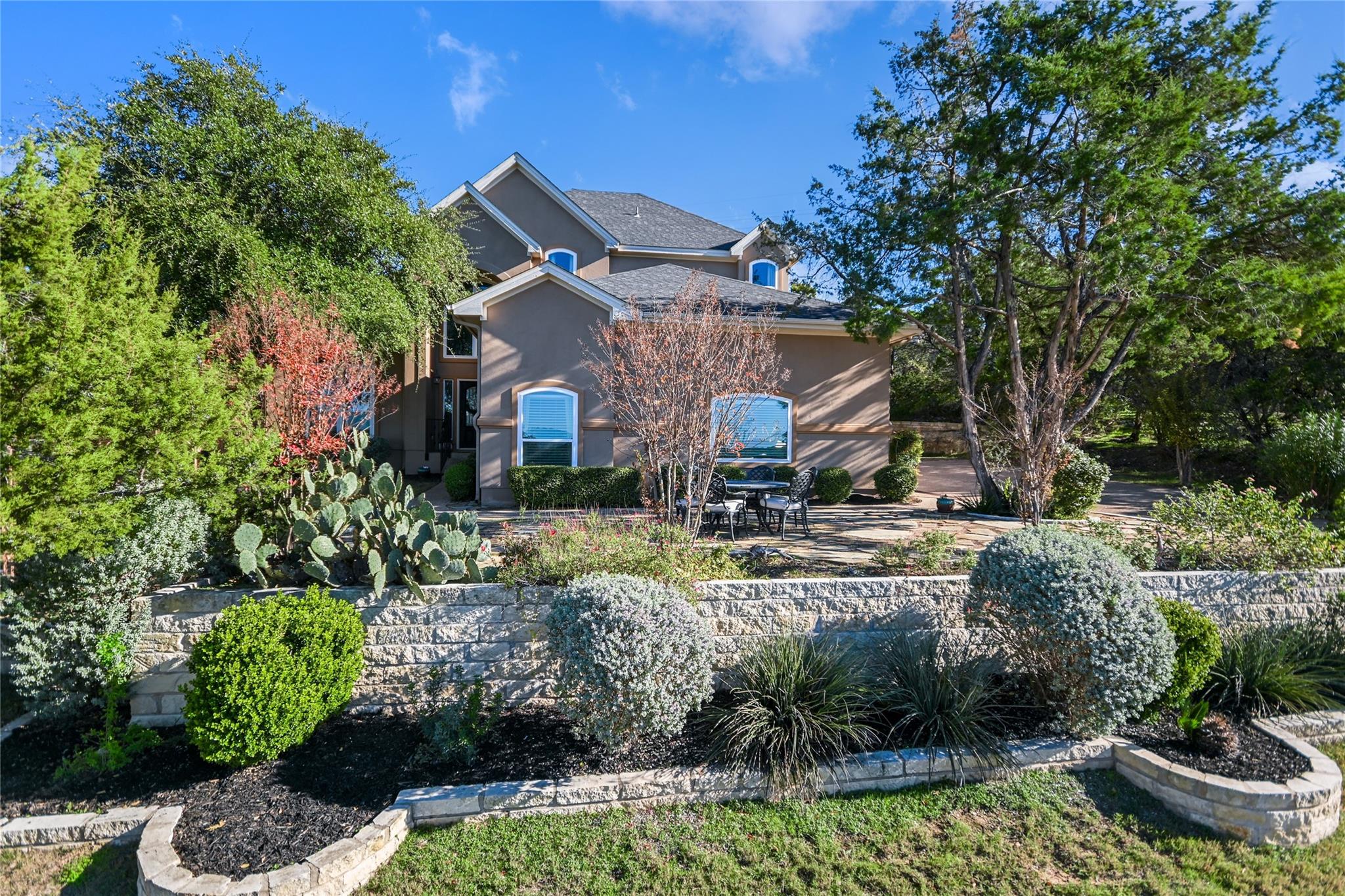 ABOR-7715425, 206 Clubhouse DR